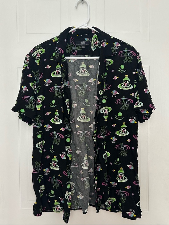 Looney Tunes Other - Looney Tunes Black Short-Sleeve Button-Down Shirt with Neon Space Print
